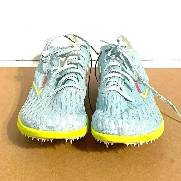 Brooks ELMN8 M10.5 W12 Unisex Running Shoe Blue Glow/Nightlife/Red (1000431D467) - Picture 3 of 16